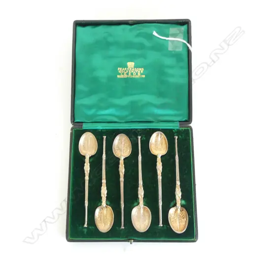 6 CASED STG SILVER ANOINTING SPOONS, LONDON 1901, 72gms
