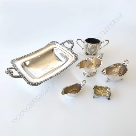 6 PCES SILVER PLATE INCL. DISH W.400mm