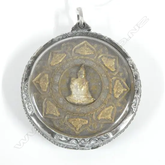 VINTAGE BUDDHIST PENDANT IN SILVER MOUNT Dia.60mm