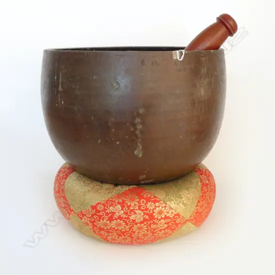 Very large Temple singing bowl with cushion and striker, Dia.355mm