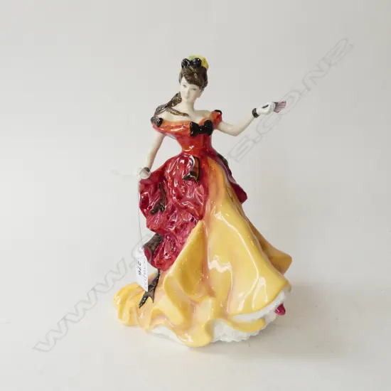 R/D FIGURINE BELLE H220MM
