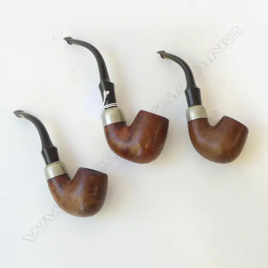 3 VINTAGE IRISH WOODEN SMOKING PIPES W.140mm