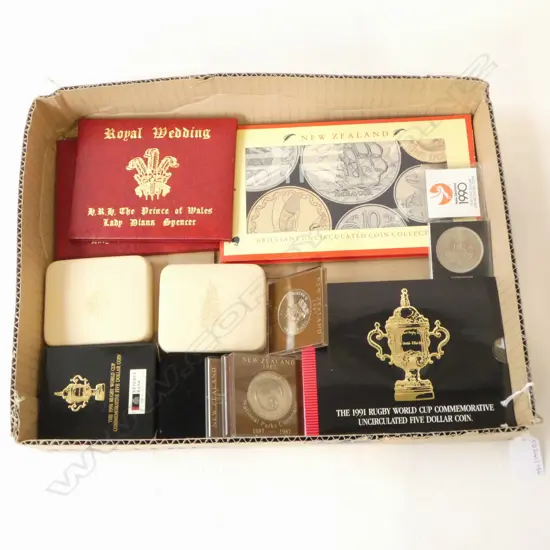 TRAY OF MINT COLLECTORS COINS