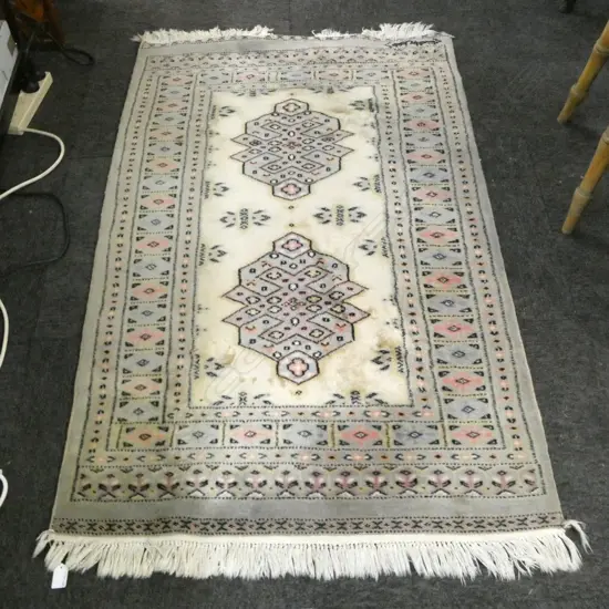 HAND KNOTTED WOOL PILE RUG 1300x800mm