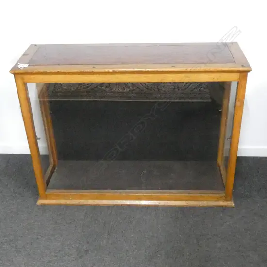 OAK RECTANGULAR DISPLAY CABINET WITH SIDE OPENING IDEAL FOR TAXIDERMY  920X305X690mm