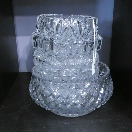 5 CRYSTAL BOWLS 200mm dia