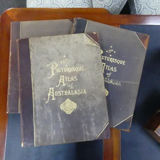 19thC 1886 3 VOLUMES 'PICTURESQUE ATLAS OF AUSTRALASIA' leather bound some faults 