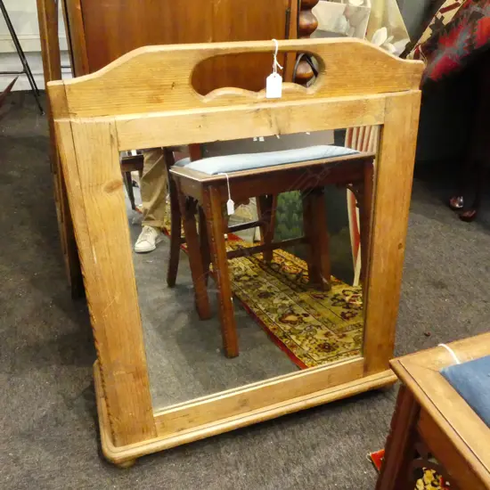 VINTAGE PINE SHOE FITTERS MIRROR H.730mm