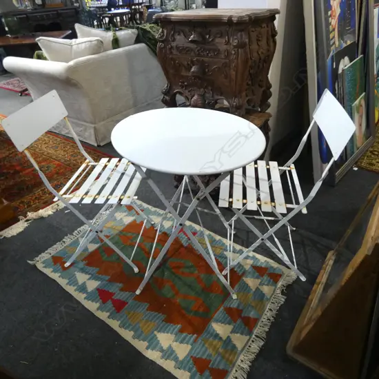 WHITE METAL 3 PCE PATIO SET; PR CHAIRS + TABLE, STAINING