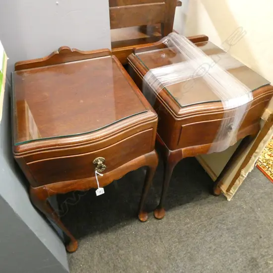 PR MAHOGANY SIDE TABLES 410x400x730mm