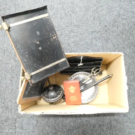 10 ITEMS; MINI CHALK BOARD 245x195mm, METAL LETTER RACK, 2 FORKS ETC