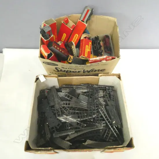 **RTV** 2 BOXES; TRI-ANG TRAINS +TRACK