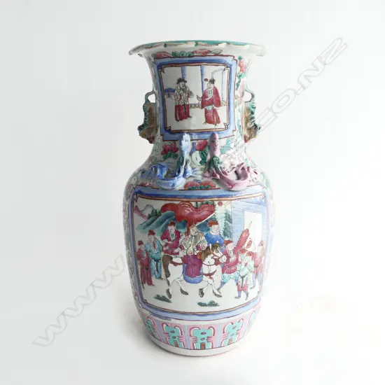 CHINESE FAMILLE ROSE VASE (chip to rim) H.350mm