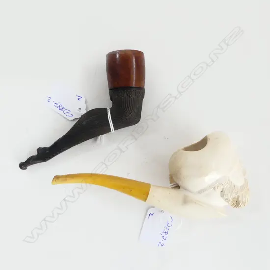 2 COLLECTORS VINTAGE PIPES: woman's leg w stocking + meerschaum pipe bearded gent