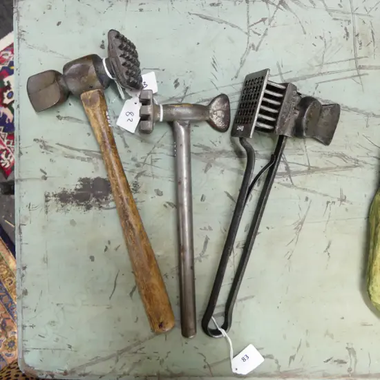 (2443/1341/2001) 3 OLD MEAT TENDERIZERS L.310mm