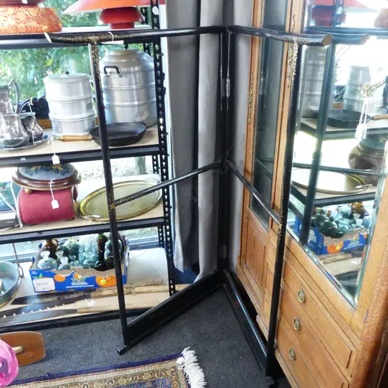 Japanese Iko room corner clothing rack H.1420mm