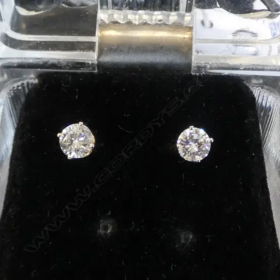 PR 14ct DIAMOND SOLITAIRE EARRINGS APPROX. 0.45CT EA. 1,5 grams (screw fittings)