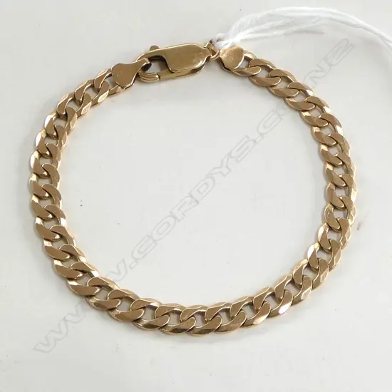 9ct GOLD BRACELET flat curb link 9.8gms