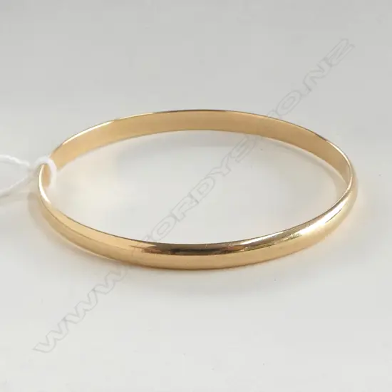 9ct YELLOW GOLD BANGLE half round form 19.24gms