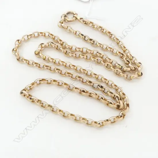 9ct YELLOW GOLD LONG NECK CHAIN alternating plain & textured links L.720mm. 16.9gms