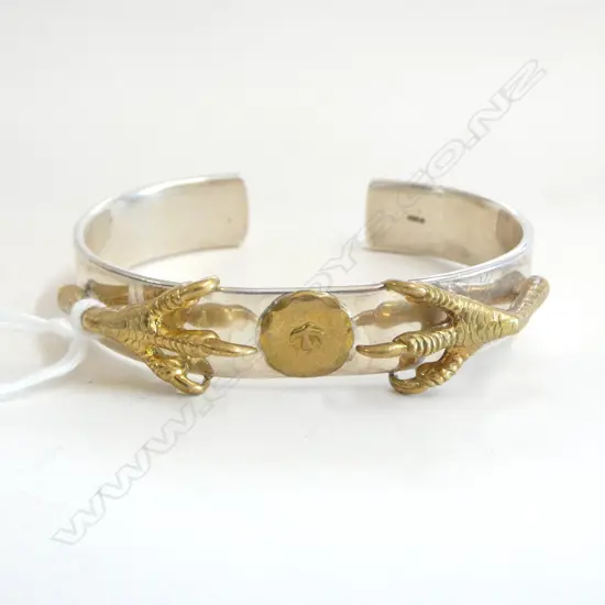 S 925 SILVER BANGLE w. CLAWS 43grms
