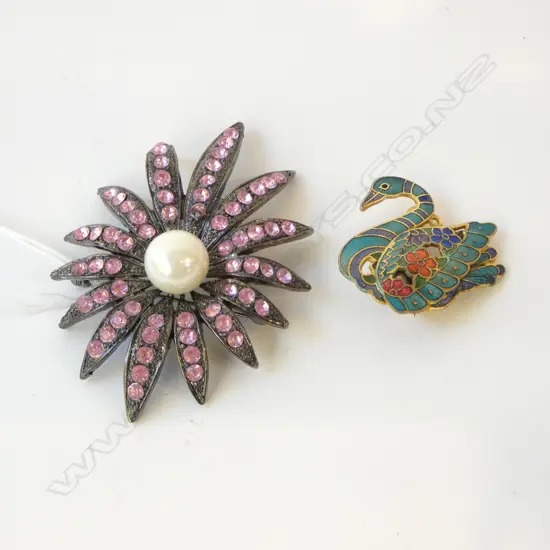PINK FLOWER WITH PEARL BROOCH + SWAN CLOISONNE ENAMEL