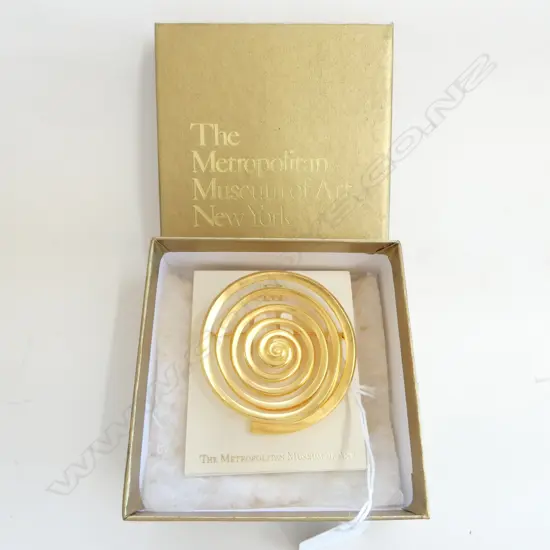 24ct PLATED REPLICA BRONZE AGE SPIRAL BROOCH from the METROPOLITAN MUSEUM NEW YORK