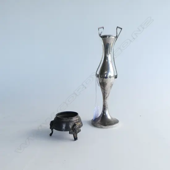 2 PCES STG SILVER; VASE H.230mm & SALT, 138grms