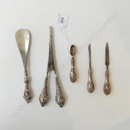 5 PCE STG DRESSING SET