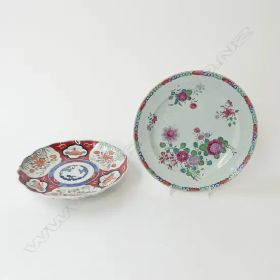 2 JAPANESE PORCELAIN PLATES (Imari chipped)