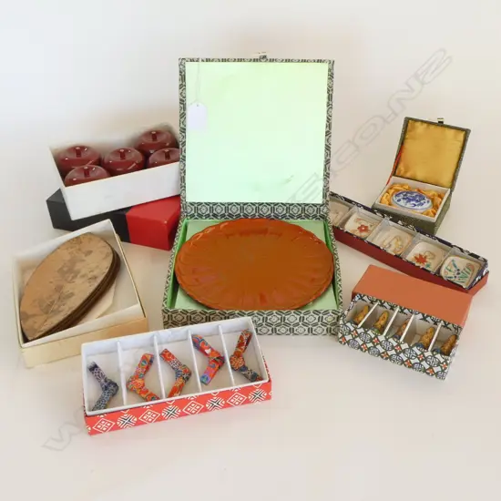 7 ASST. BOXED ORIENTAL; CHINA + MINATURES, LACQUER, INKSTONE, SEAL etc