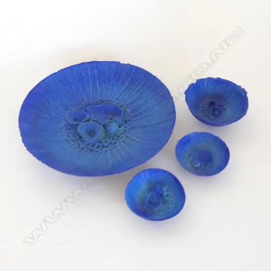 WAYNE TASKER N.Z. STUDIO POTTERY BOWLS