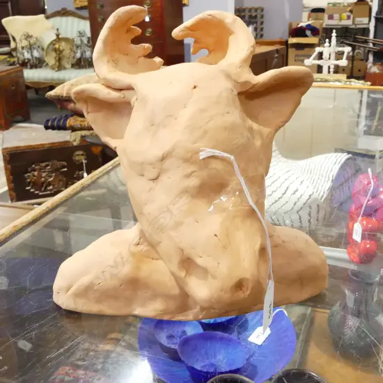 STUDIO POTTERY ABSTRACT DEER HEAD H.230mm