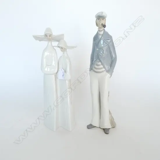 2 LLADRO FIGURINES; NUNS & SAILOR H.375mm pipe repaired