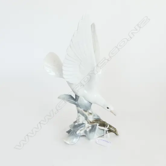 LLADRO DOVE H.285mm