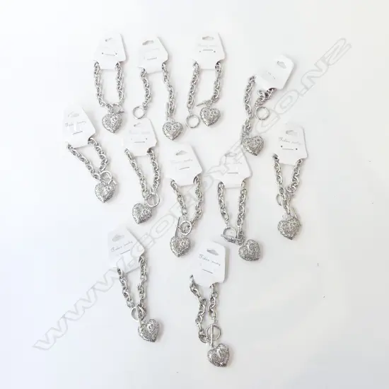 11 FASHION JEWELLERY BRACELETS