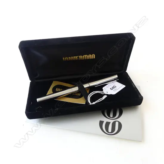 WATERMAN VINTAGE FOUNTAIN PEN IN CASE WITH LABEL UNUSED 