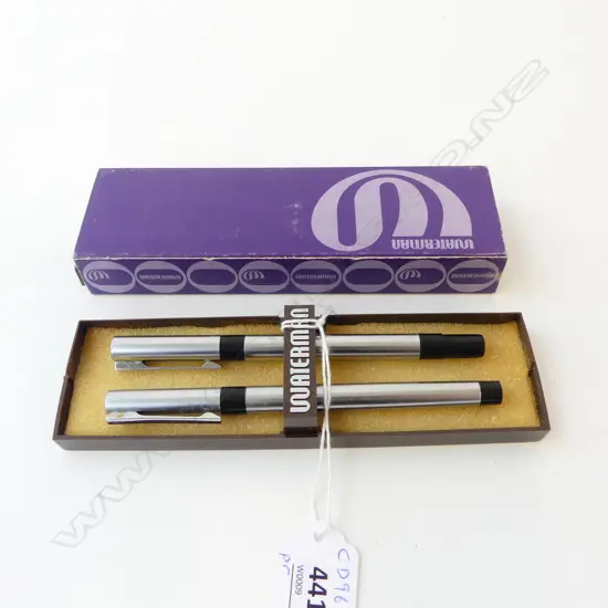 PAIR OF VINTAGE WATERMAN FRANCE FIBRE NIB PENS AS NEW IN CASE  
