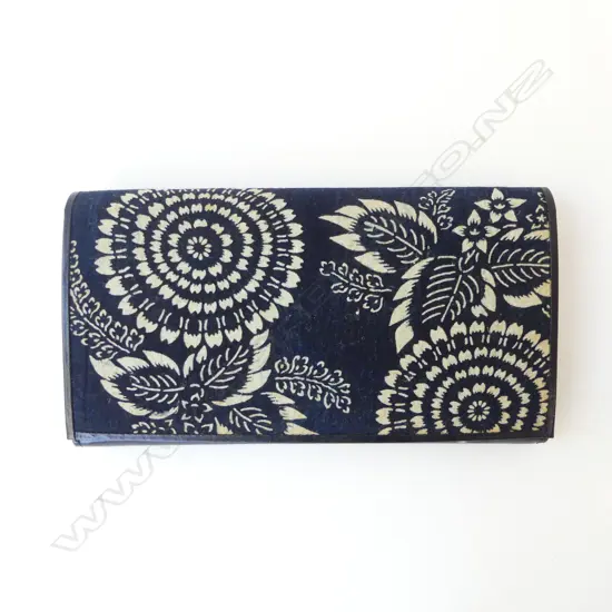 Yuzen technique indigo dyed clutch purse
