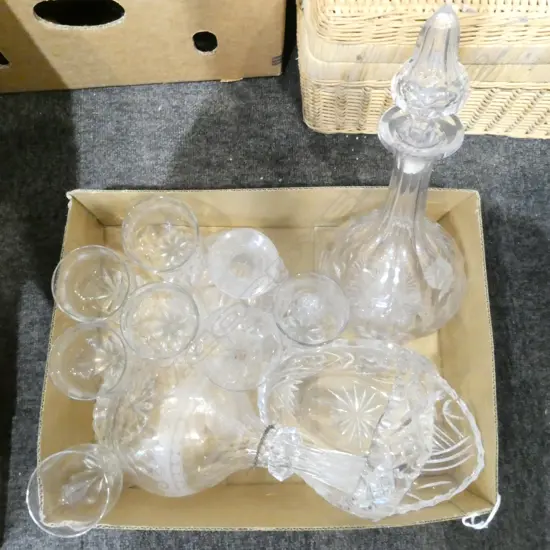 3 CUT GLASS DECANTERS CRYSTAL BASKET H190MM  & 7 WINE GLASSES