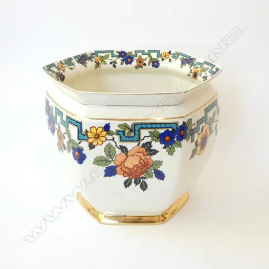 FALCON WARE JARDINERE, H.210 x 230mm