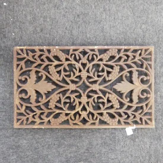 CAST IRON DOOR MAT 340x590mm