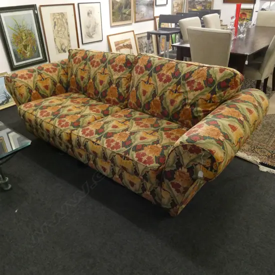 SOFA BED w. WILLIAM MORRIS TYPE UPHOLSTERY