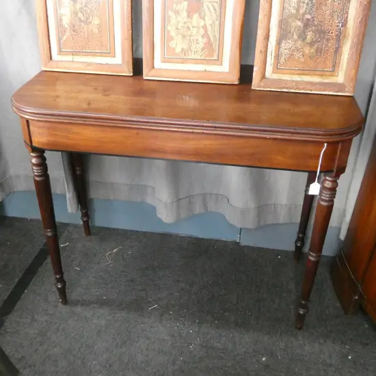 VICTORIAN MAHOGANY SUPPER TABLE