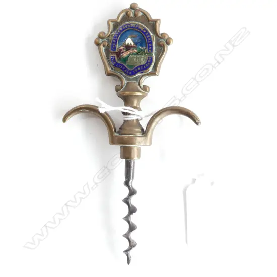 A New Zealand ‘Chateau Tongariro’ souvenir corkscrew,