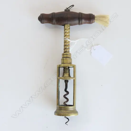 A  Coney-type corkscrew,