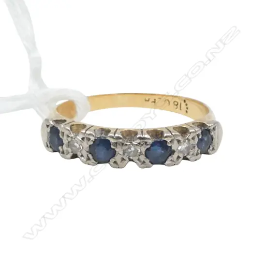 18ct GOLD & 4 SAPPHIRE & 3 DIAMOND BAND RING 2.7gms SIZE M