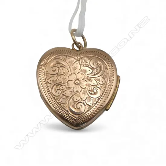 9ct ROSE GOLD HEART LOCKET scroll engraved 4.77gms