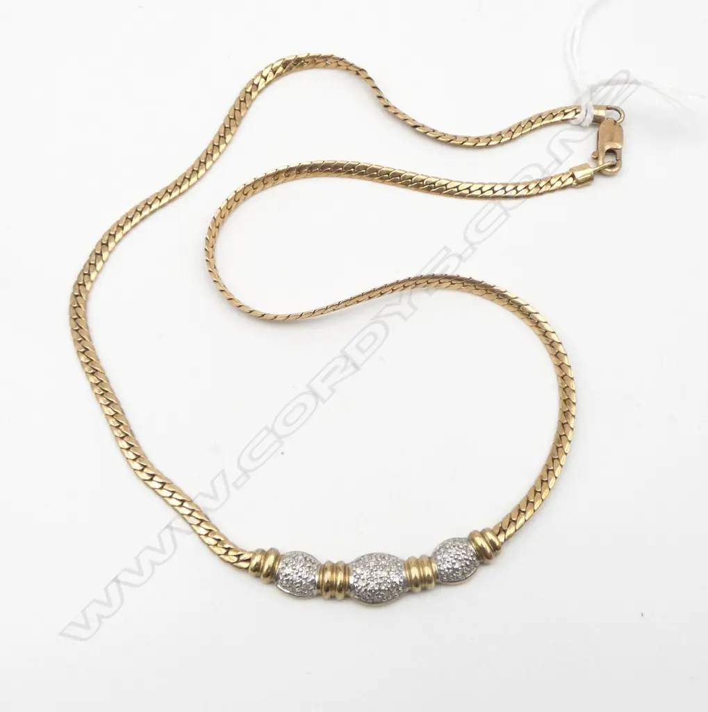9ct GOLD & DIAMOND NECKLACE 3 multi diamond sections L.380mm. 12gms Image 1++