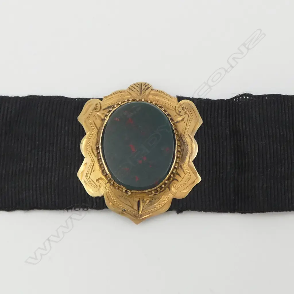 9ct GOLD & BLACK SILK WIDE RIBBON FOB WATCH CHAIN set w bloodstone 10.2gms total Image 1++